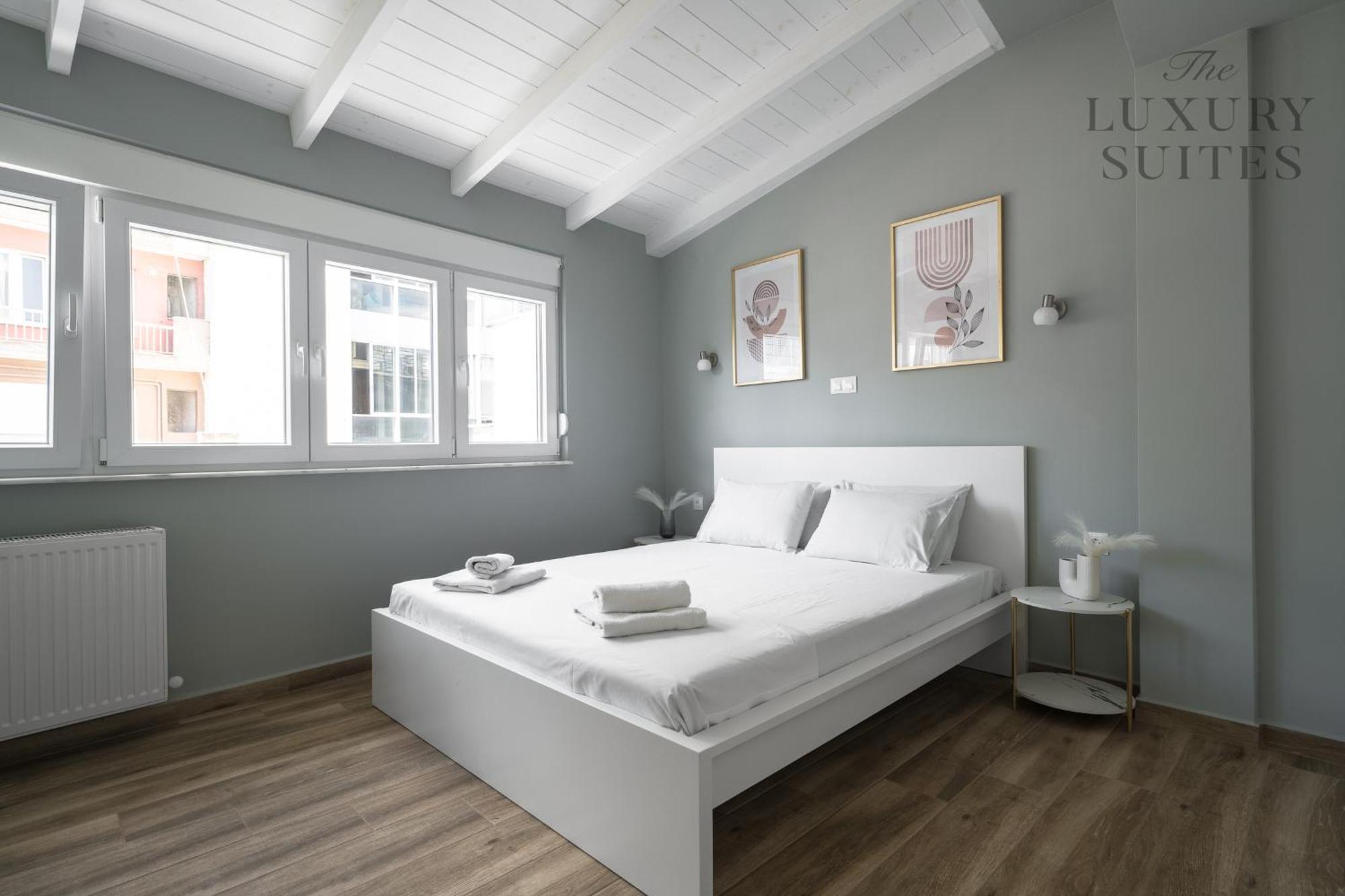 Niraya 2 Bedroom Penthouse, The Luxury Apartment Thessaloniki